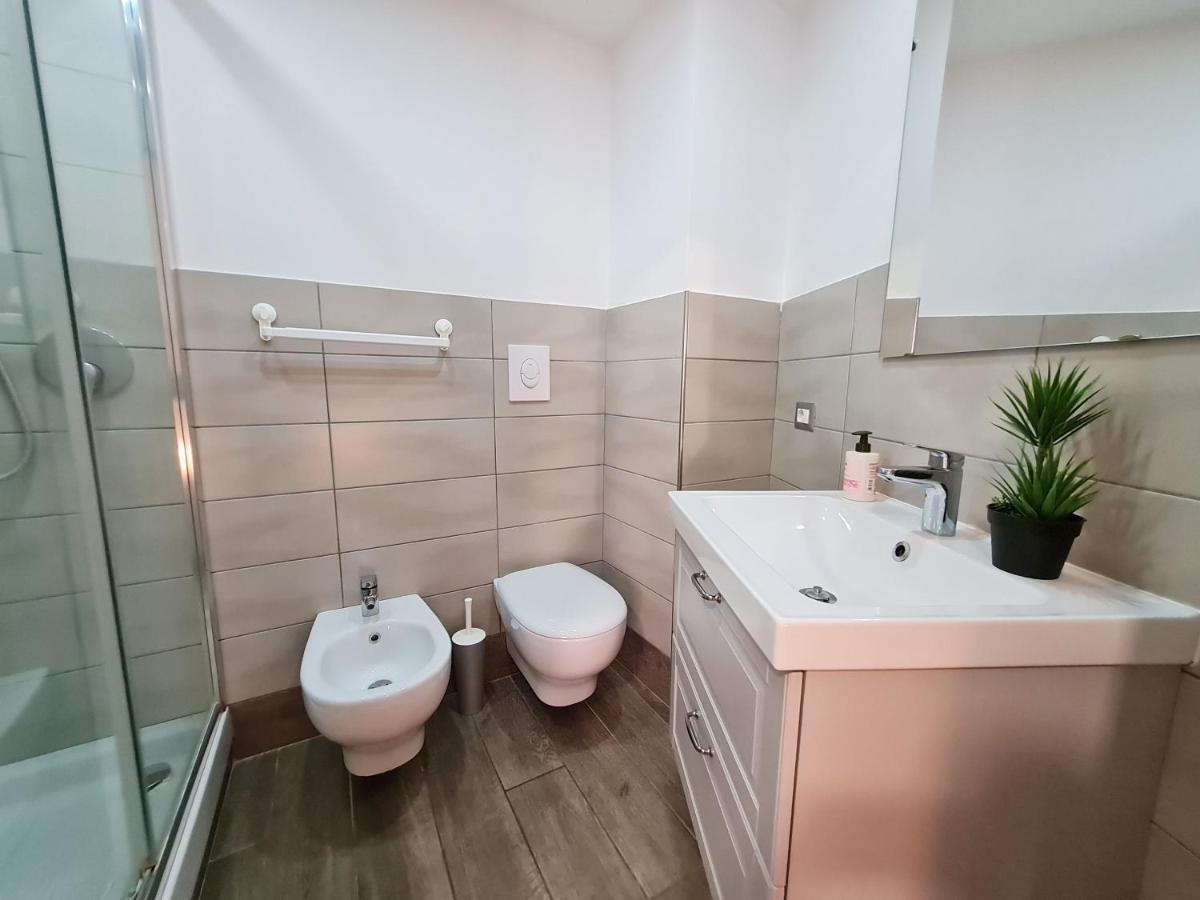 Giulya Guesthouse Рим Экстерьер фото
